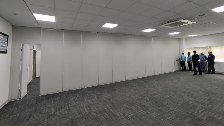 Pintu Partisi Geser PIREKI